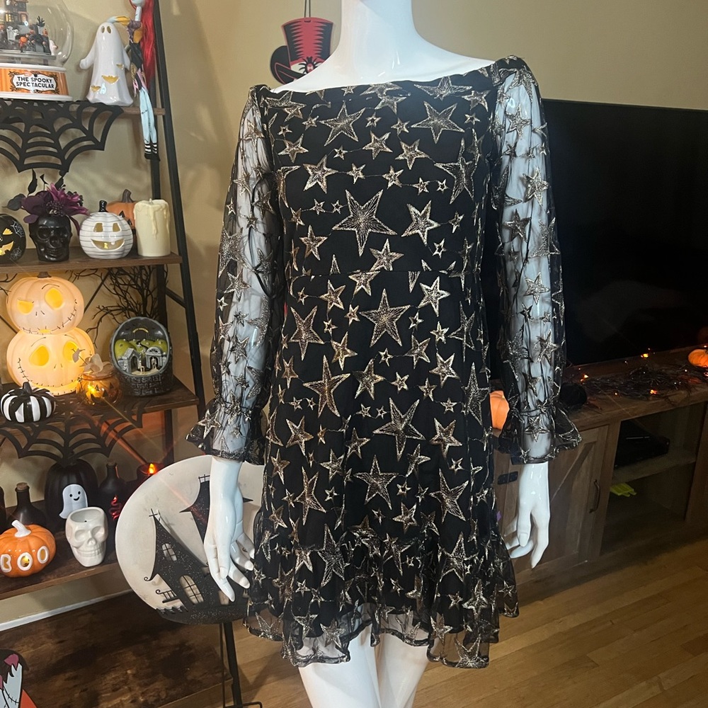 NWOT Sam Edelman Women’s Star Embroidery Off The Shoulder Dress SZ 4 ✨🖤⭐️ - Picture 3 of 11